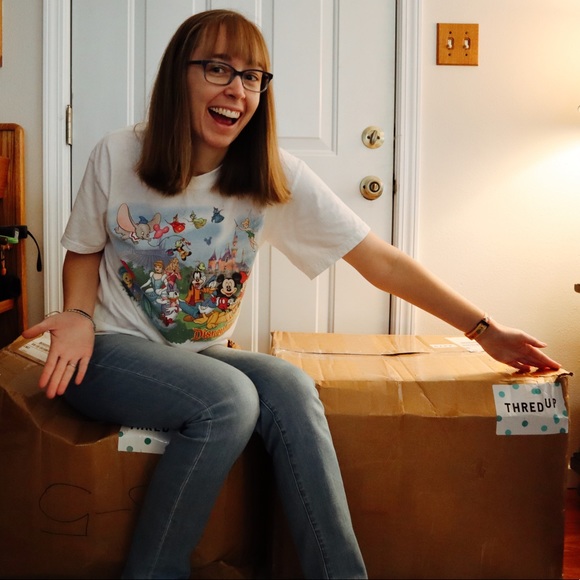 Hi there! Welcome to my closet! - Picture 4 of 4